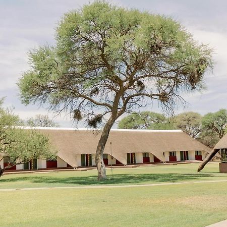 Okahandja Country Hotel Exterior foto