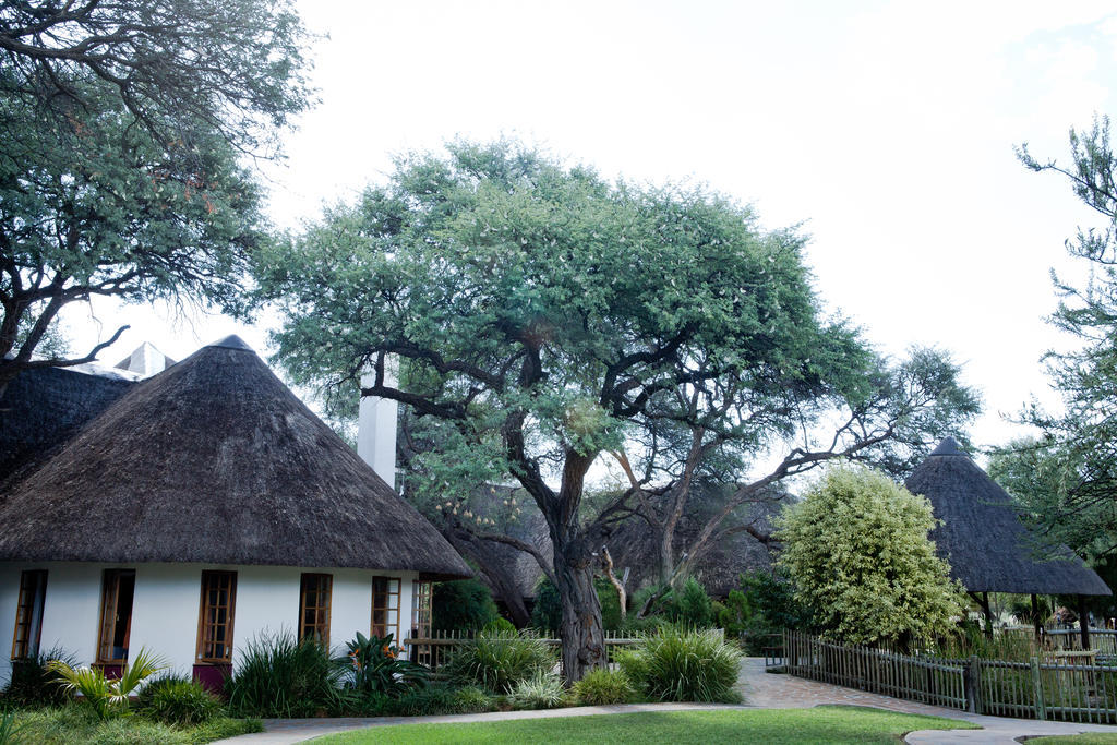 Okahandja Country Hotel Exterior foto